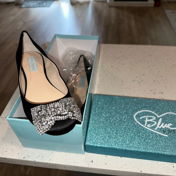 Black Rhinestone Flats - Picture 3 of 4